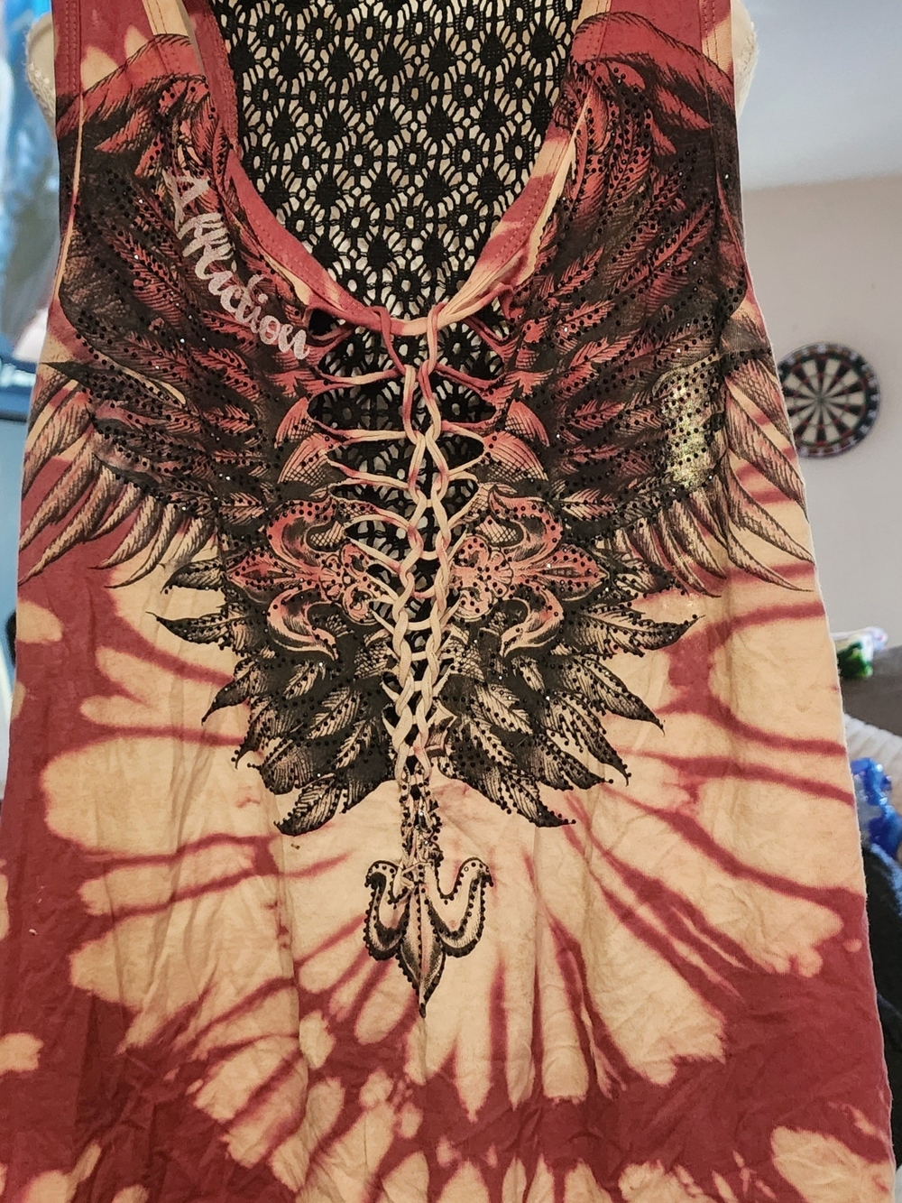 Affliction Tie-Dye Lace-Up Tank Top in Burgundy and Cream with Wing Graphic Sz L